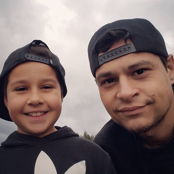 Meet your Posher, Peter - Picture 1 of 1